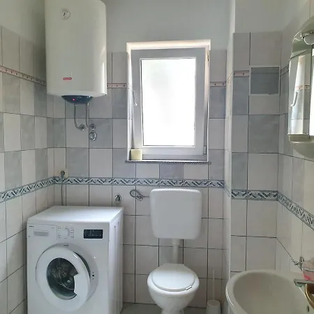 Topalovic Appartement *