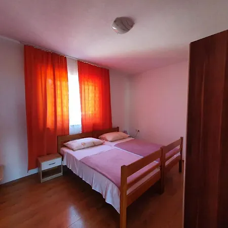 Topalovic * Kostrena