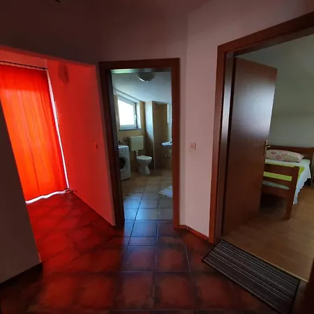 Topalovic Апартаменты