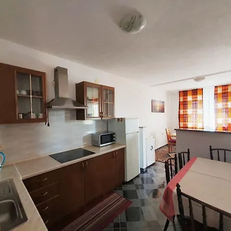 Апартаменты Topalovic